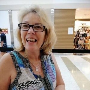 Meet your Posher, Gayle